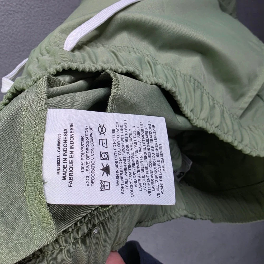 Nike item excellent